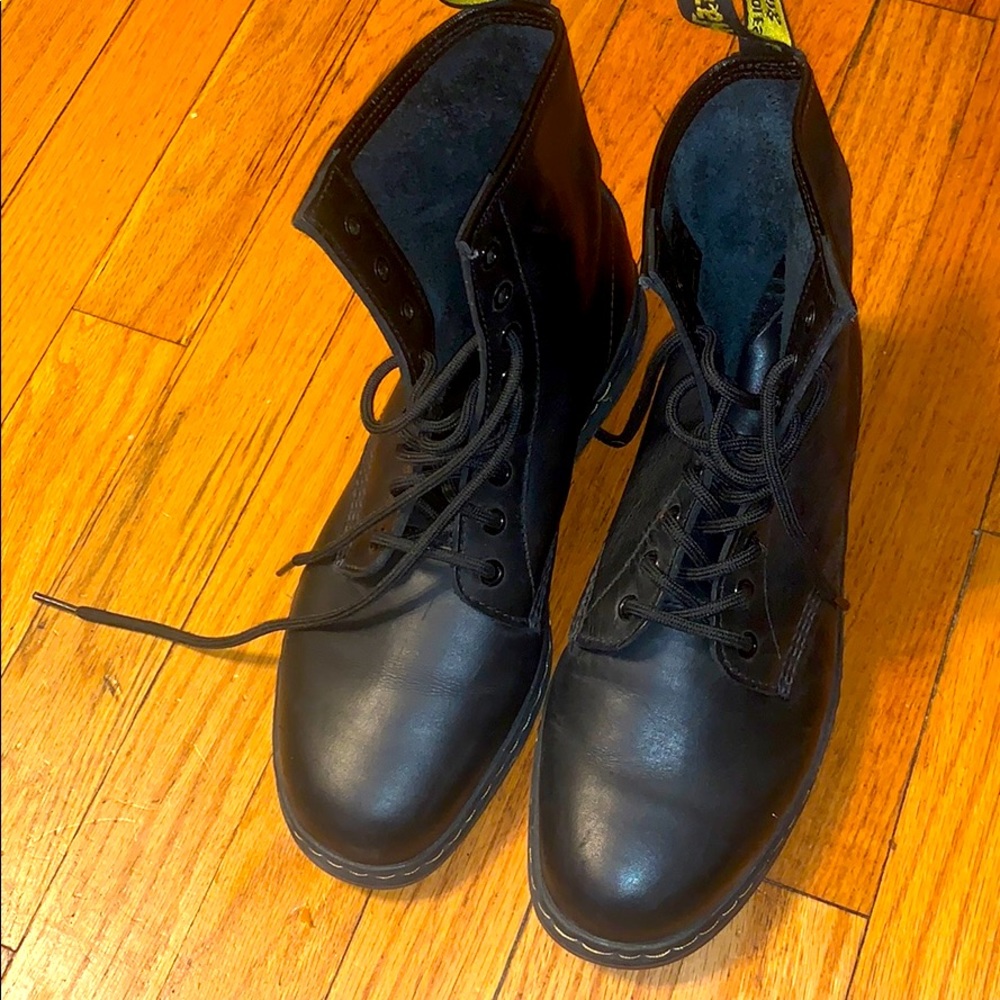 Dr. Martens